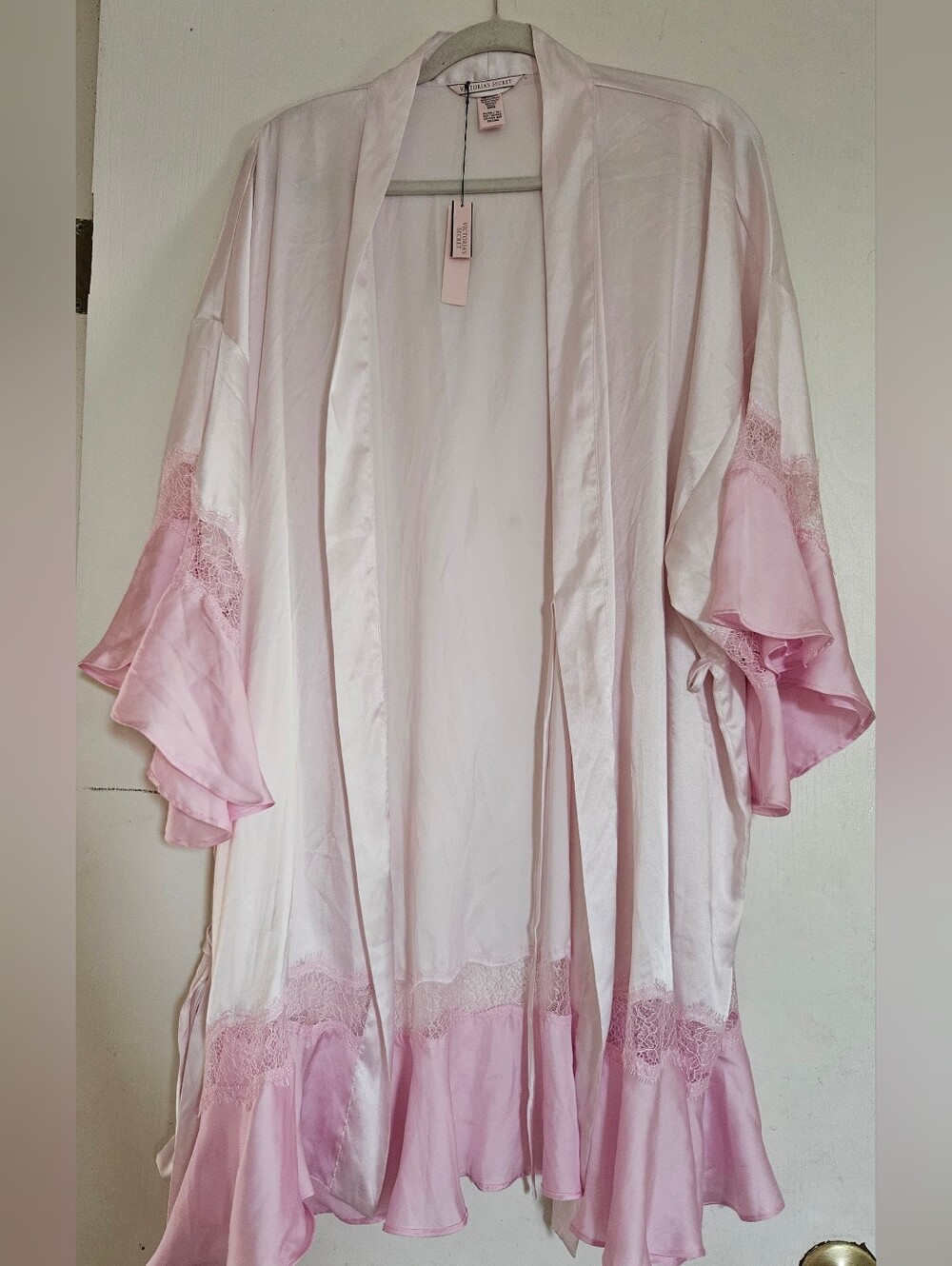 NWT Victoria’s Secret XL XXL Pink Satin Lace Ruffle Robe